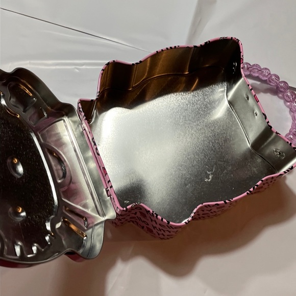 Hello Kitty CAT Face TIN box CARRY CASE latch Lock Pink Beaded Handle Sanrio OS - Picture 11 of 13